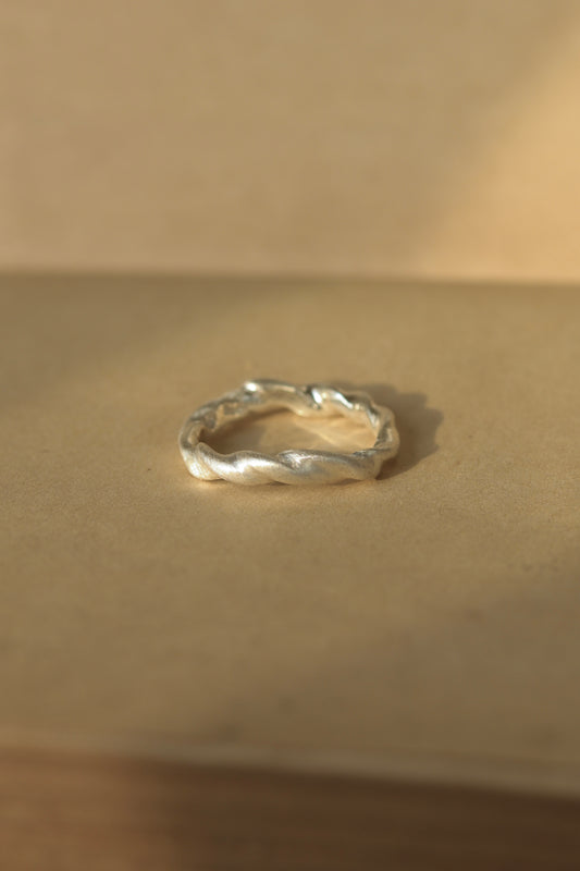 Silk Twist Ring
