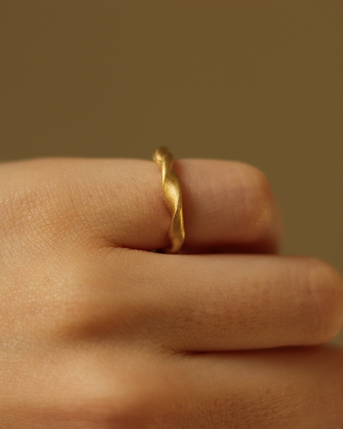 Silk Twist Ring