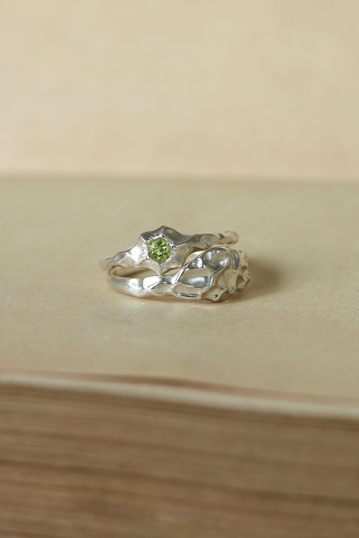 Dune & Adva Peridot Set