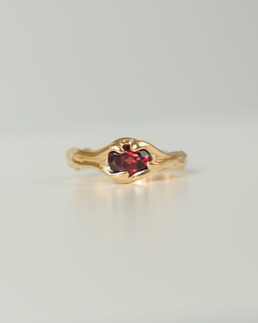 טבעת עדן בשיבוץ גארנט